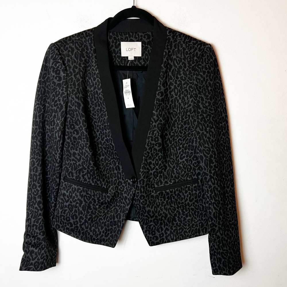 NWT SZ 4 Ann Taylor LOFT Gray & Black Cheetah Animal Print Blazer Top